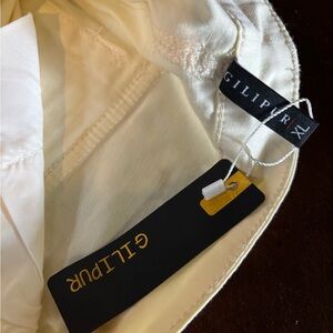 GILIPUR Cream Cargo pants